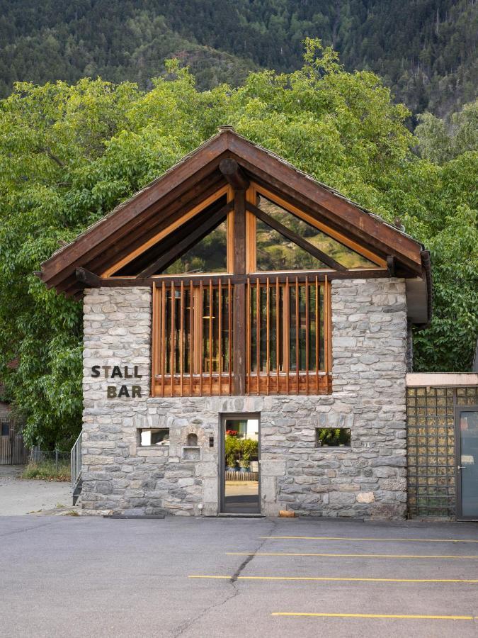 Hotel-Restaurant Eyholz フィスプ エクステリア 写真